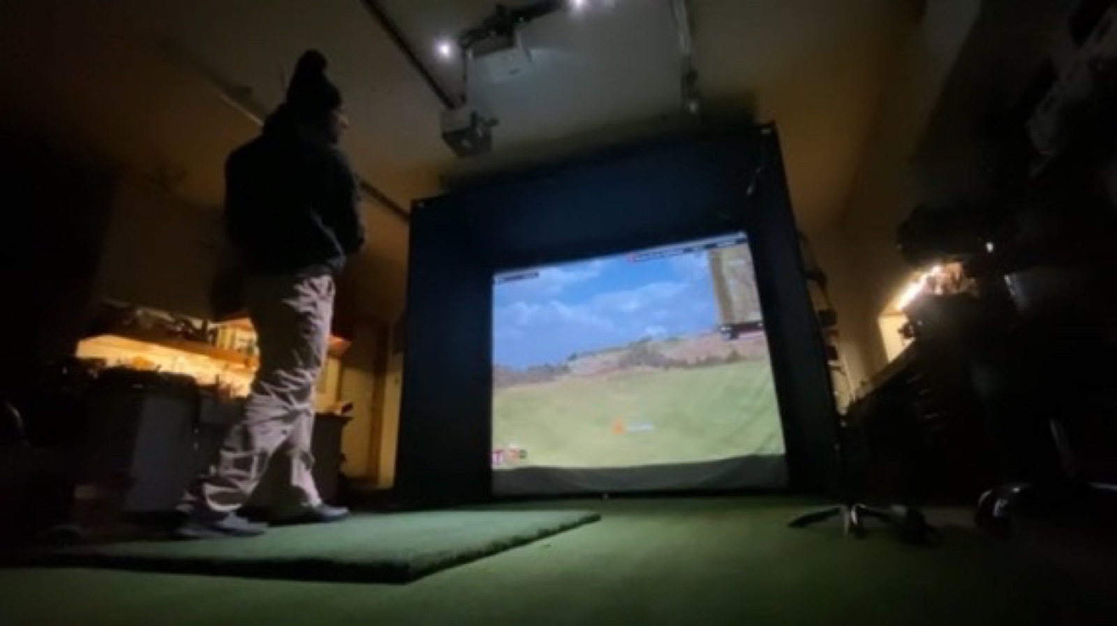 V2 wide angle of room in play